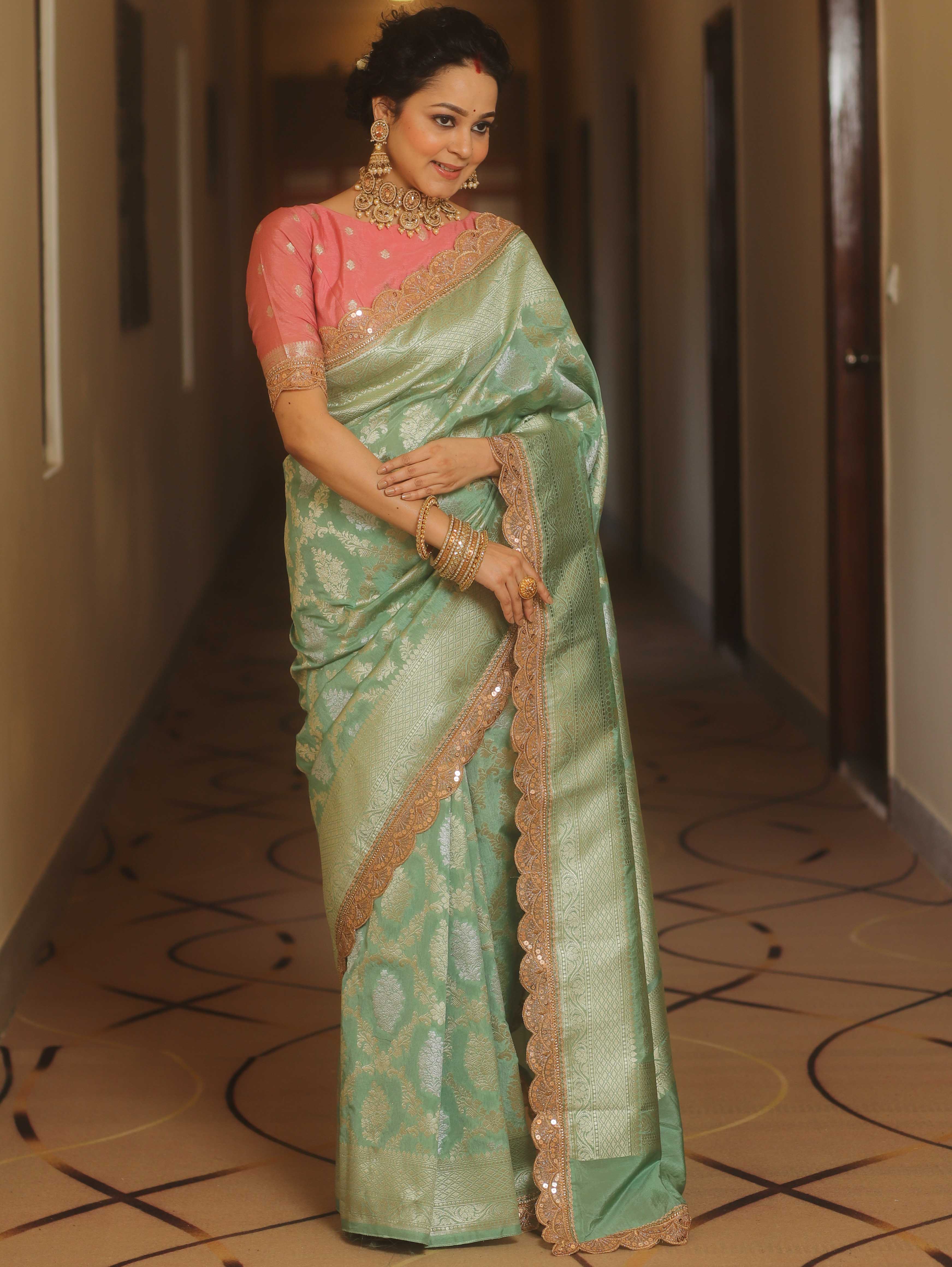 Banarasee Handwoven Georgette Saree With Zari Jaal Lace Border & Contrast Blouse-Pastel Green