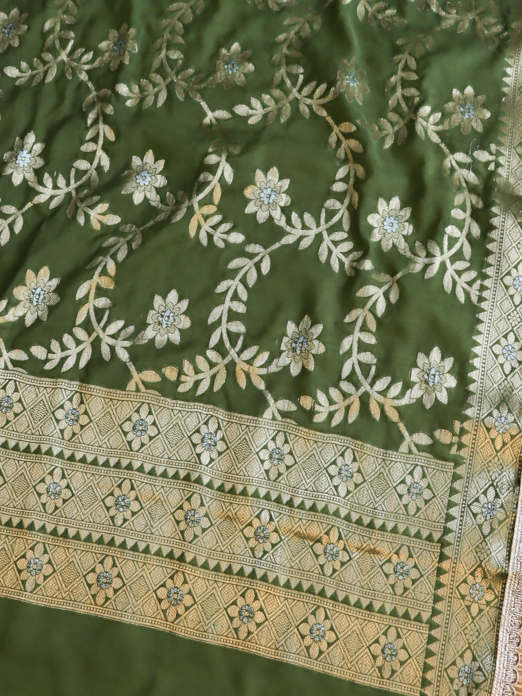 Banarasee Cotton Silk Dupatta With Zari Jaal Design & Lace-Olive Green