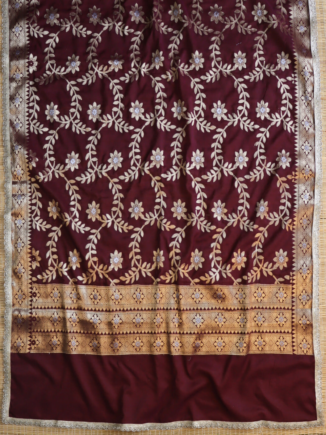 Banarasee Cotton Silk Dupatta With Zari Jaal Design & Lace-Wine