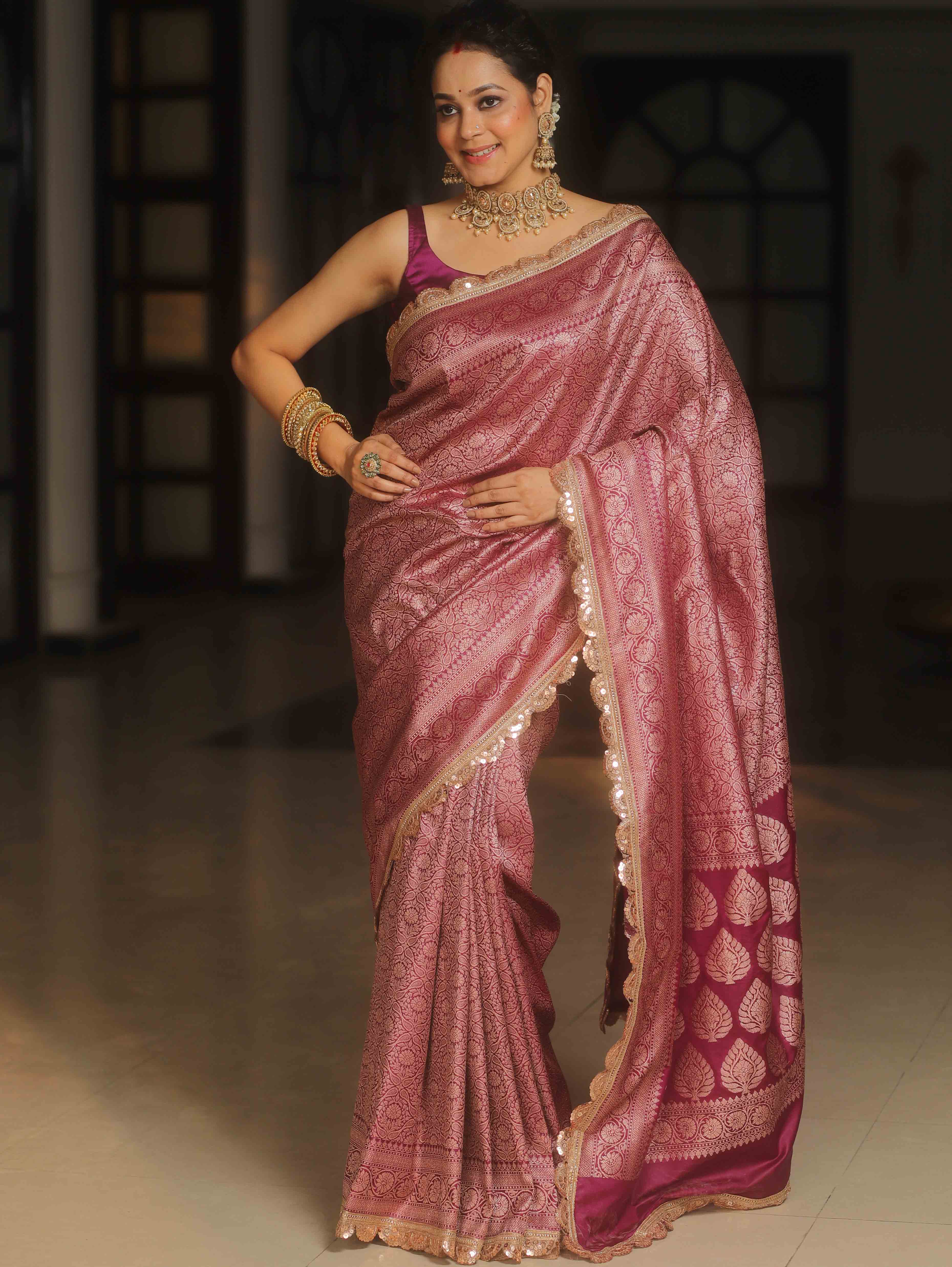 Banarasee Semi-Katan Heavy Zari Jaal Saree With Lace-Magenta