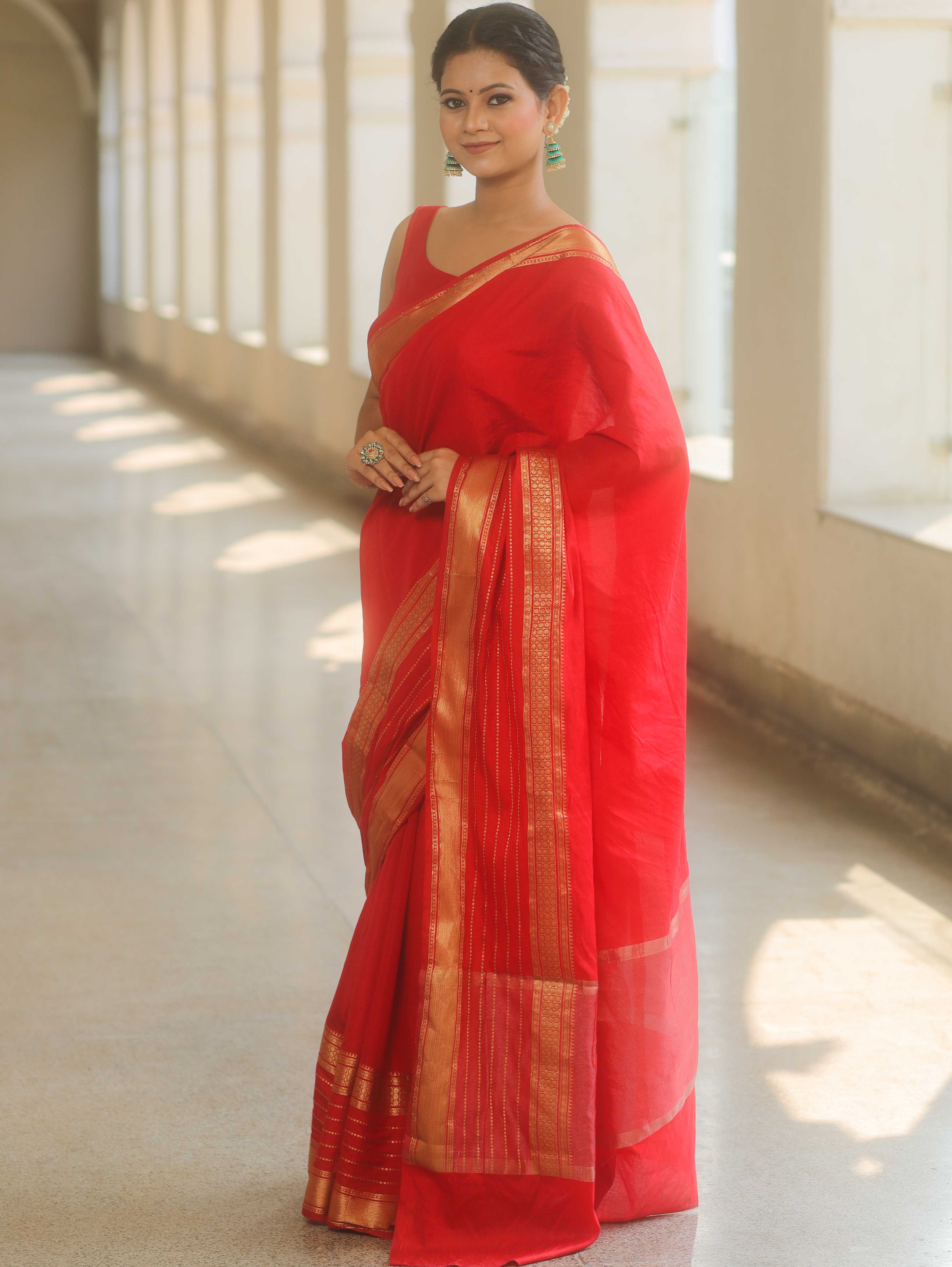 Banarasee Handwoven Semi Silk Plain Saree With Zari Border-Red