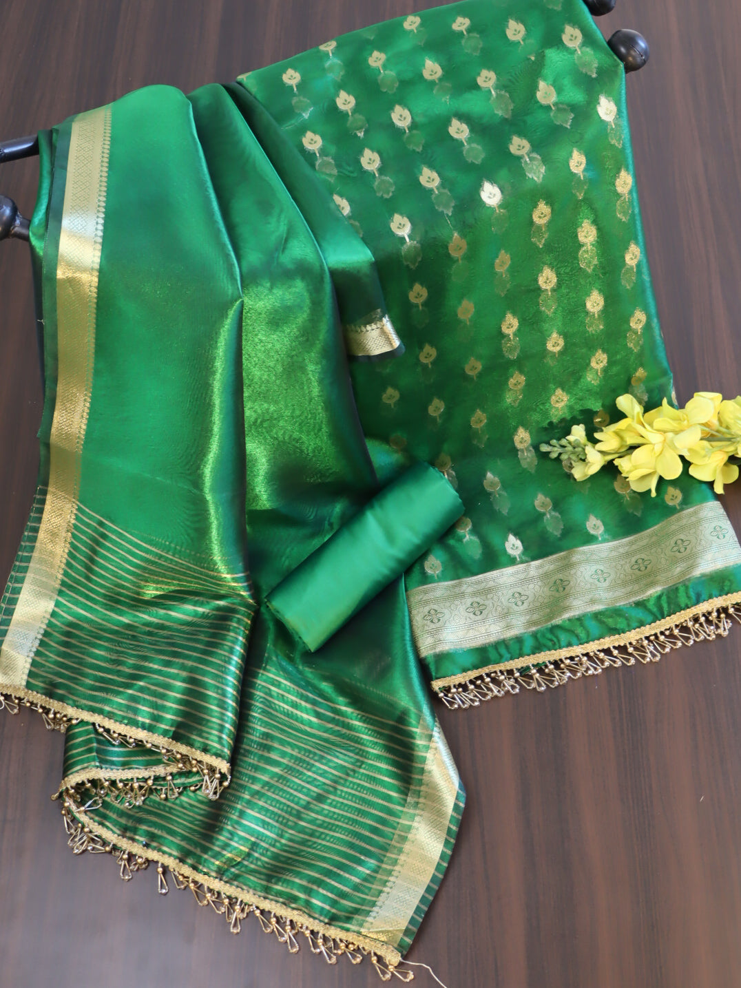 Banarasee Tissue Salwar Kameez Fabric With Plain Dupatta Set-Green