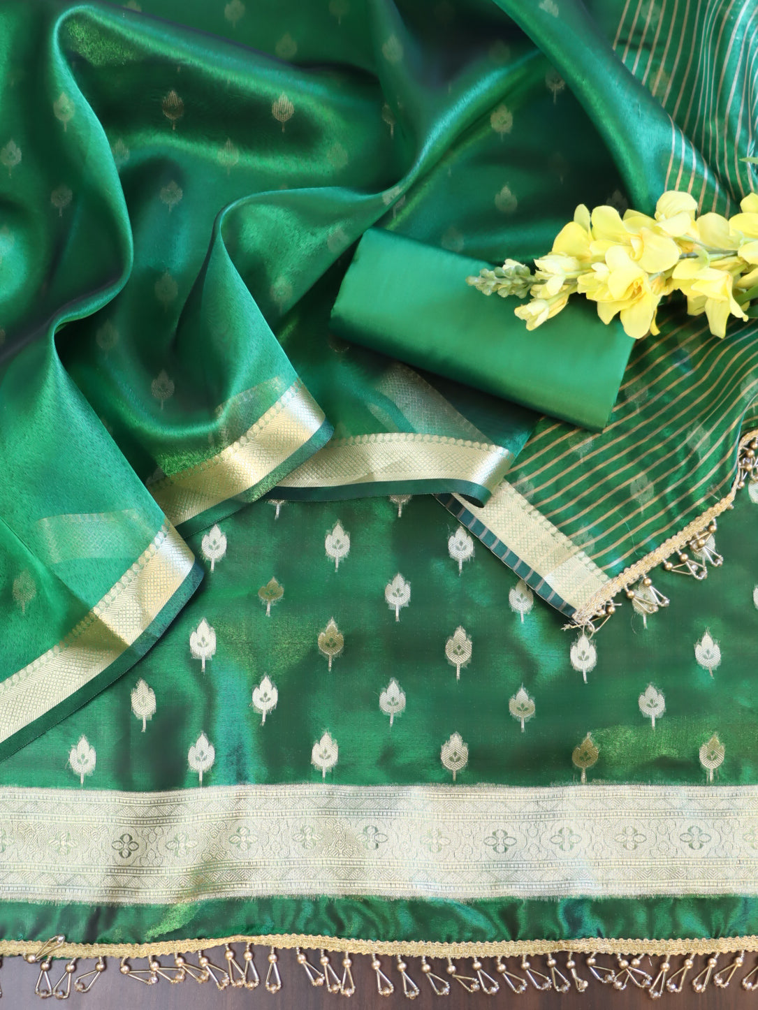 Banarasee Tissue Salwar Kameez Fabric With Plain Dupatta Set-Green