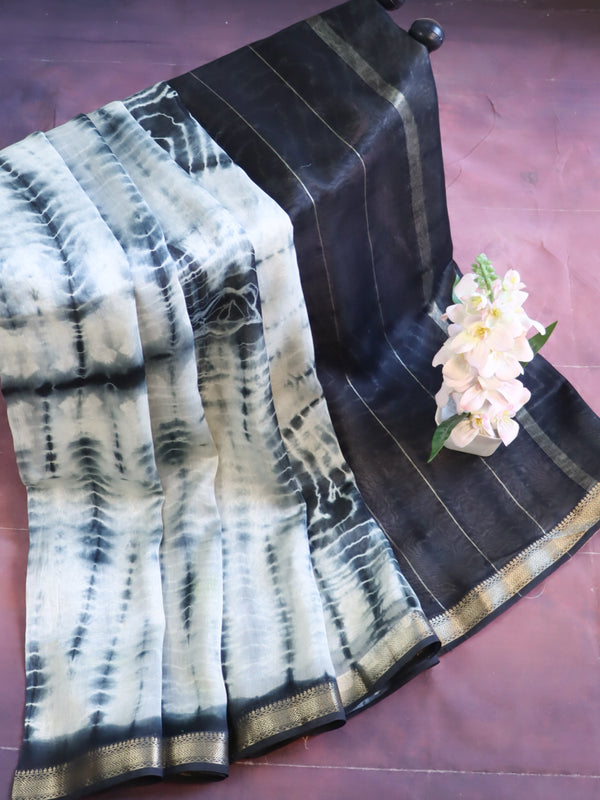 Handloom Maheshwari Silk Shibori Dye Saree-White & Black