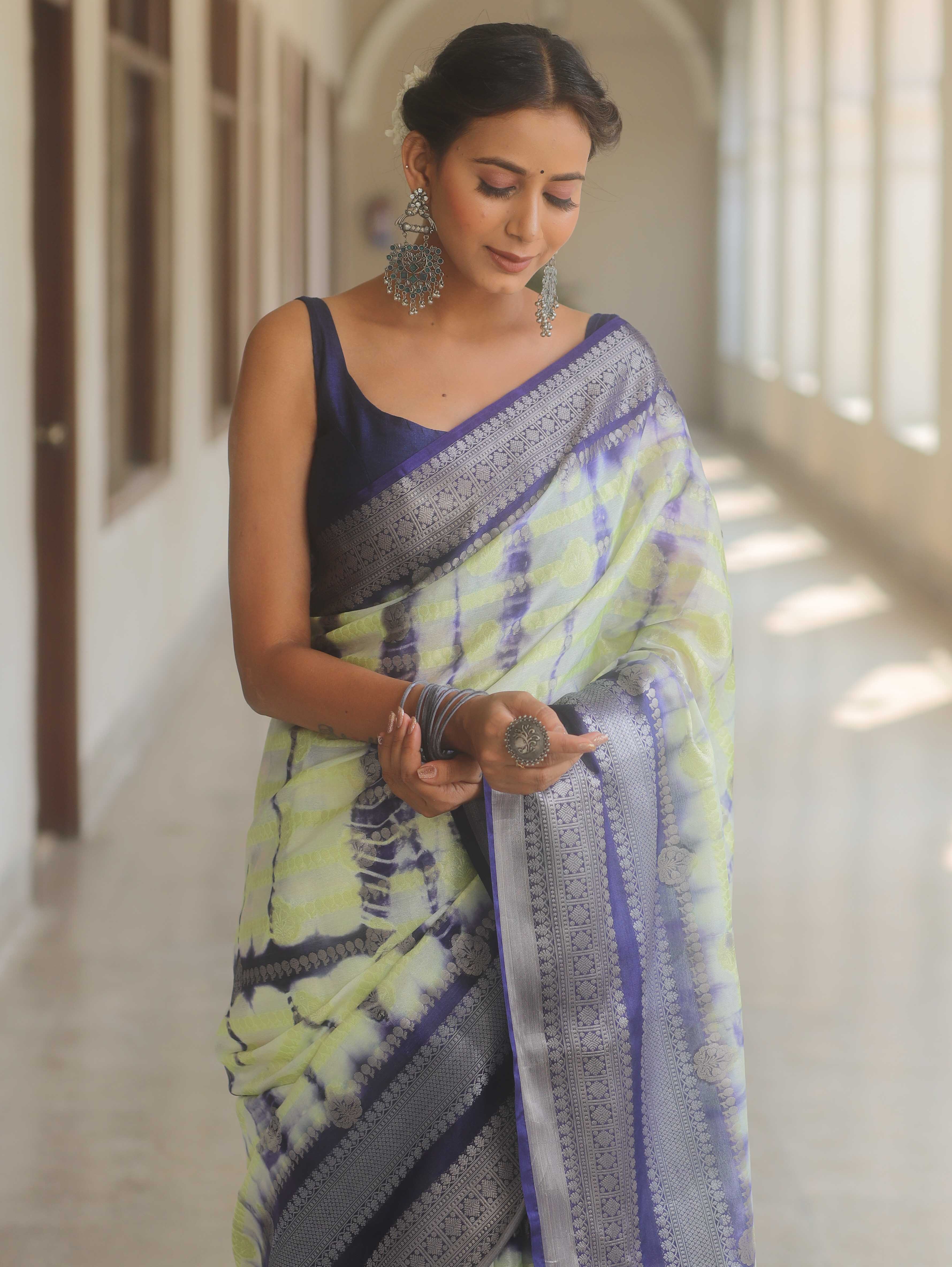 Banarasee Handwoven Semi Silk Saree With Zari Border Shibori Design-White & Blue