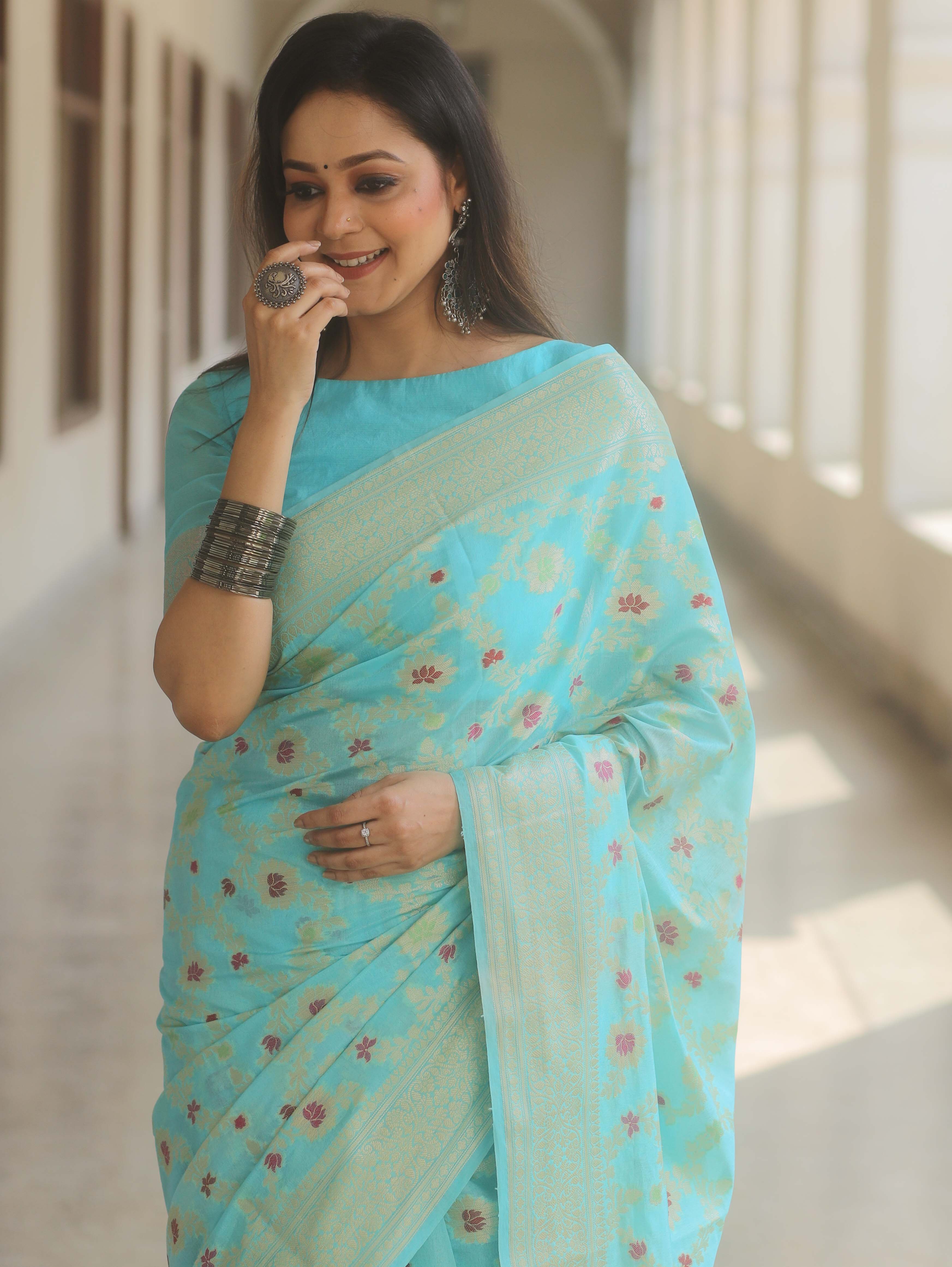 Banarasee Cotton Silk Saree Zari Jaal Design & Border-Light Blue