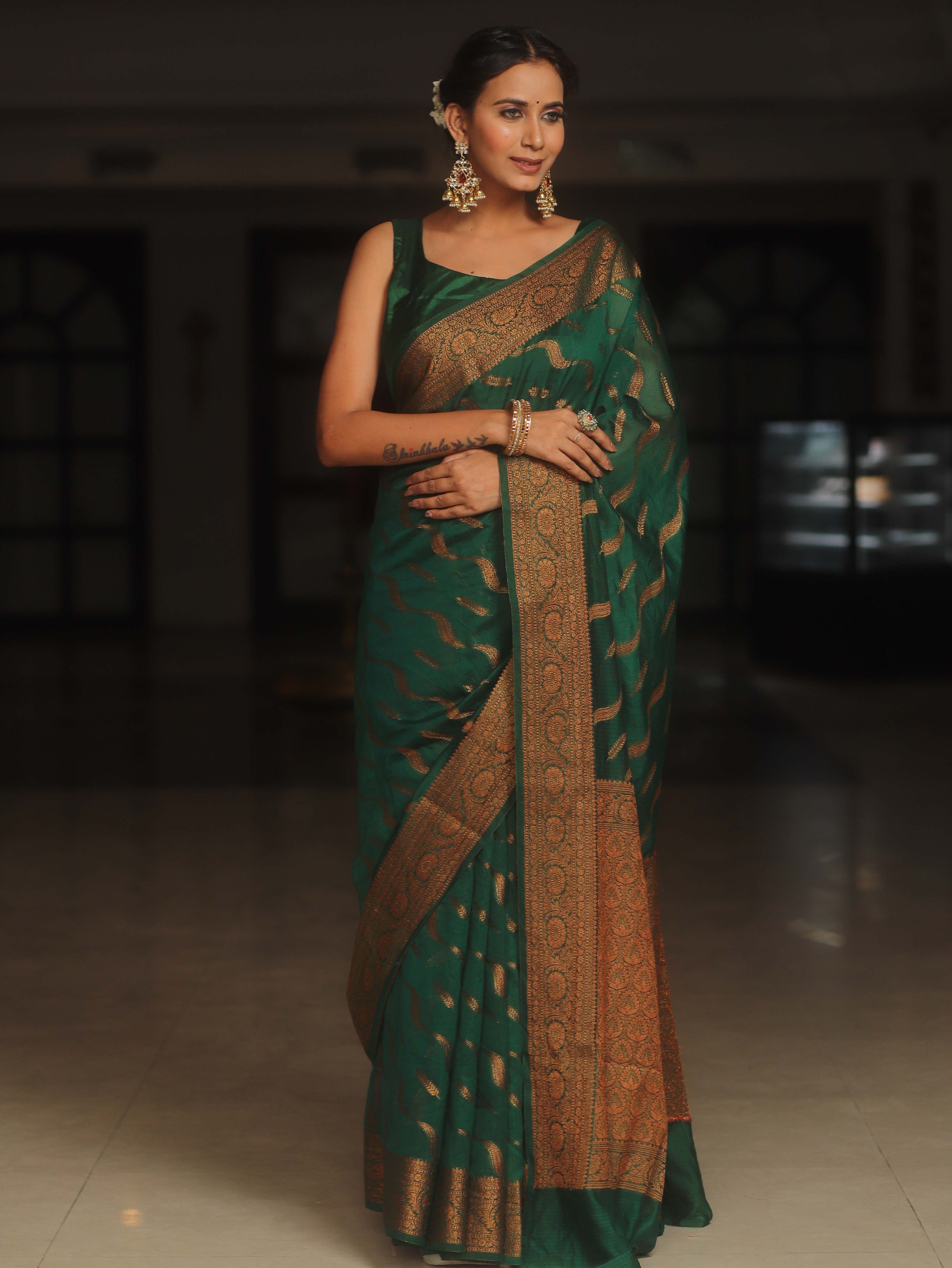 Banarasee Semi-Georgette Saree Antique Zari Border Design-Green