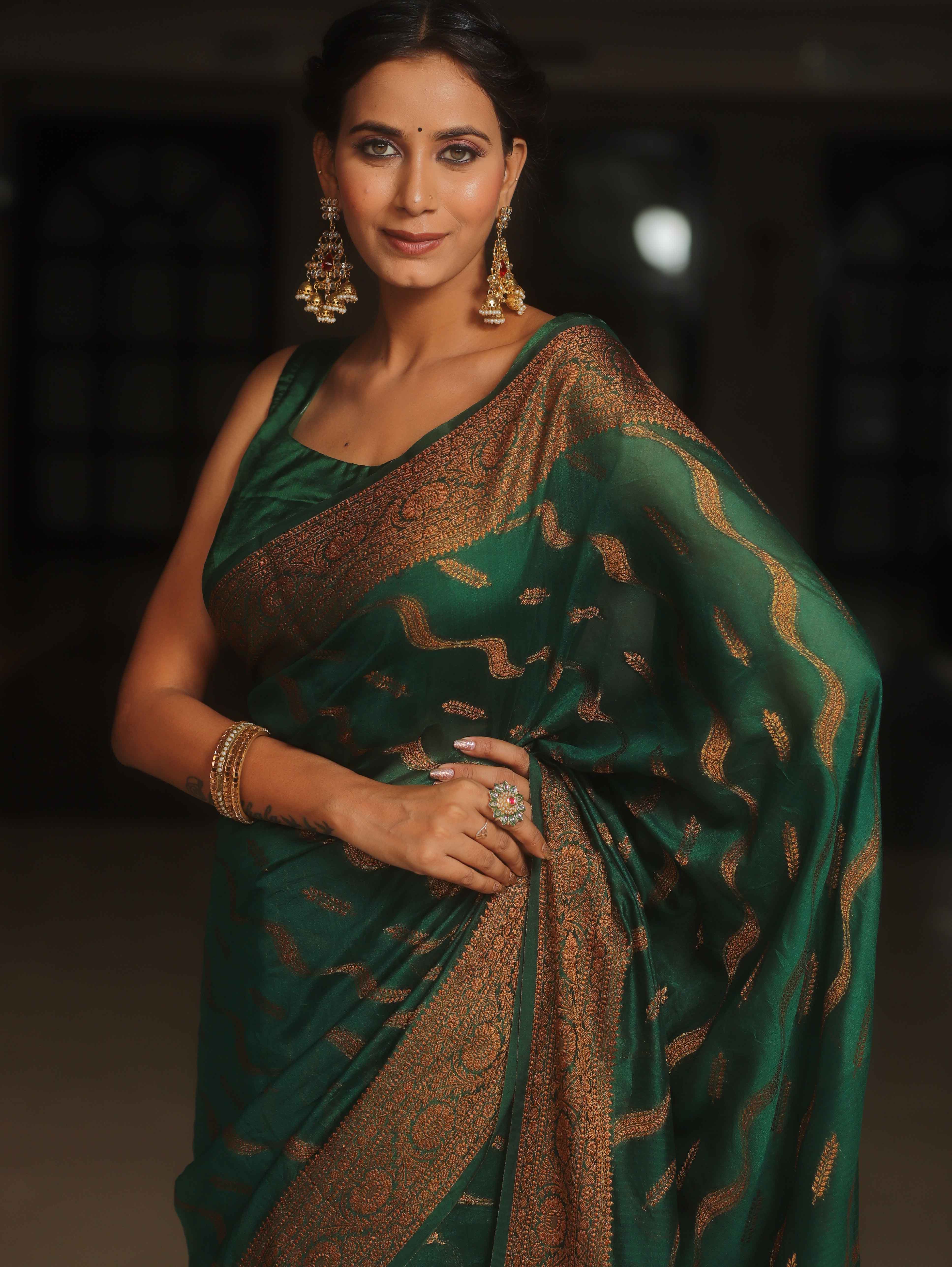 Banarasee Semi-Georgette Saree Antique Zari Border Design-Green