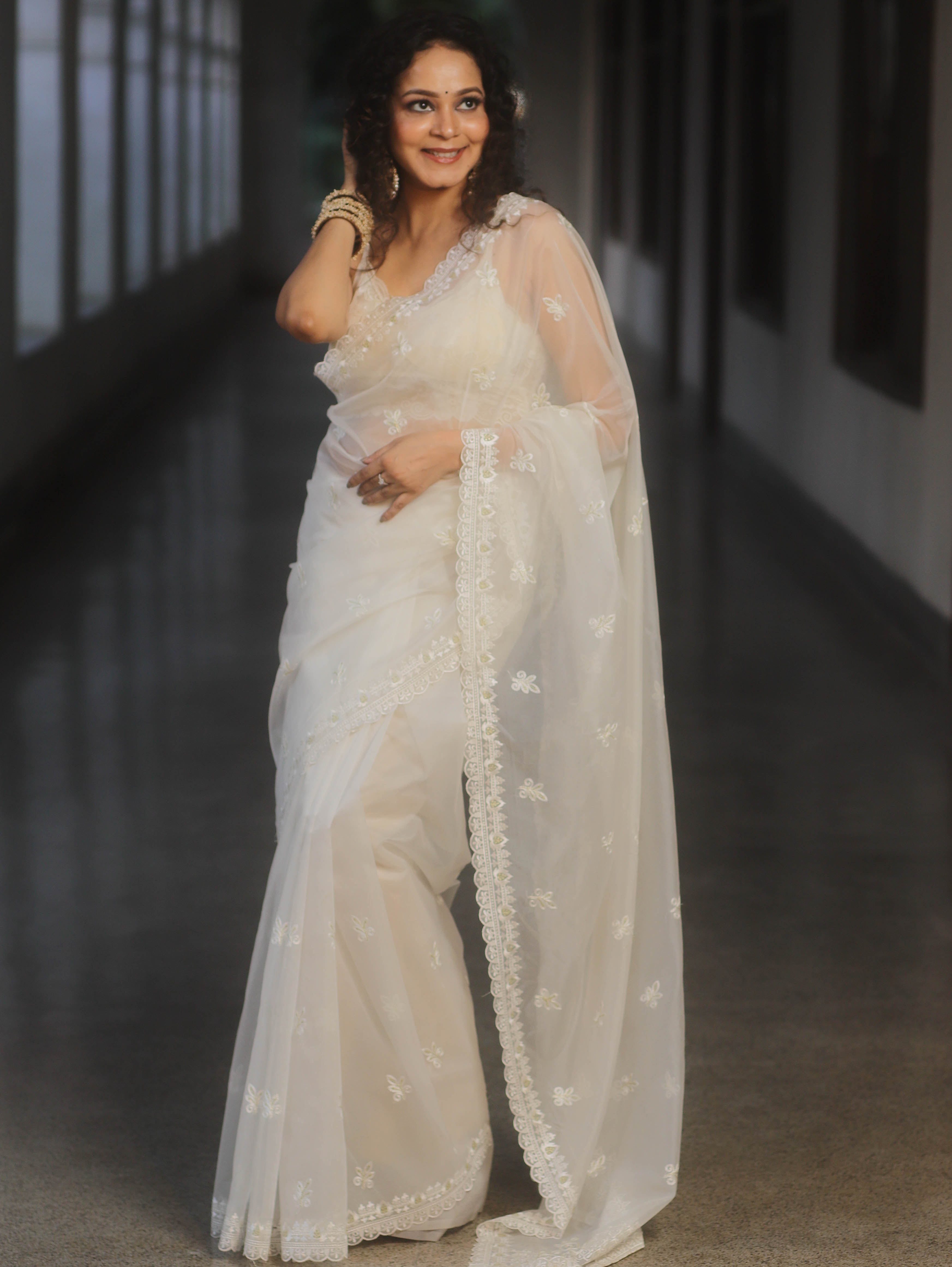 Banarasee Organza Saree With Embroidery Buta & Border-White