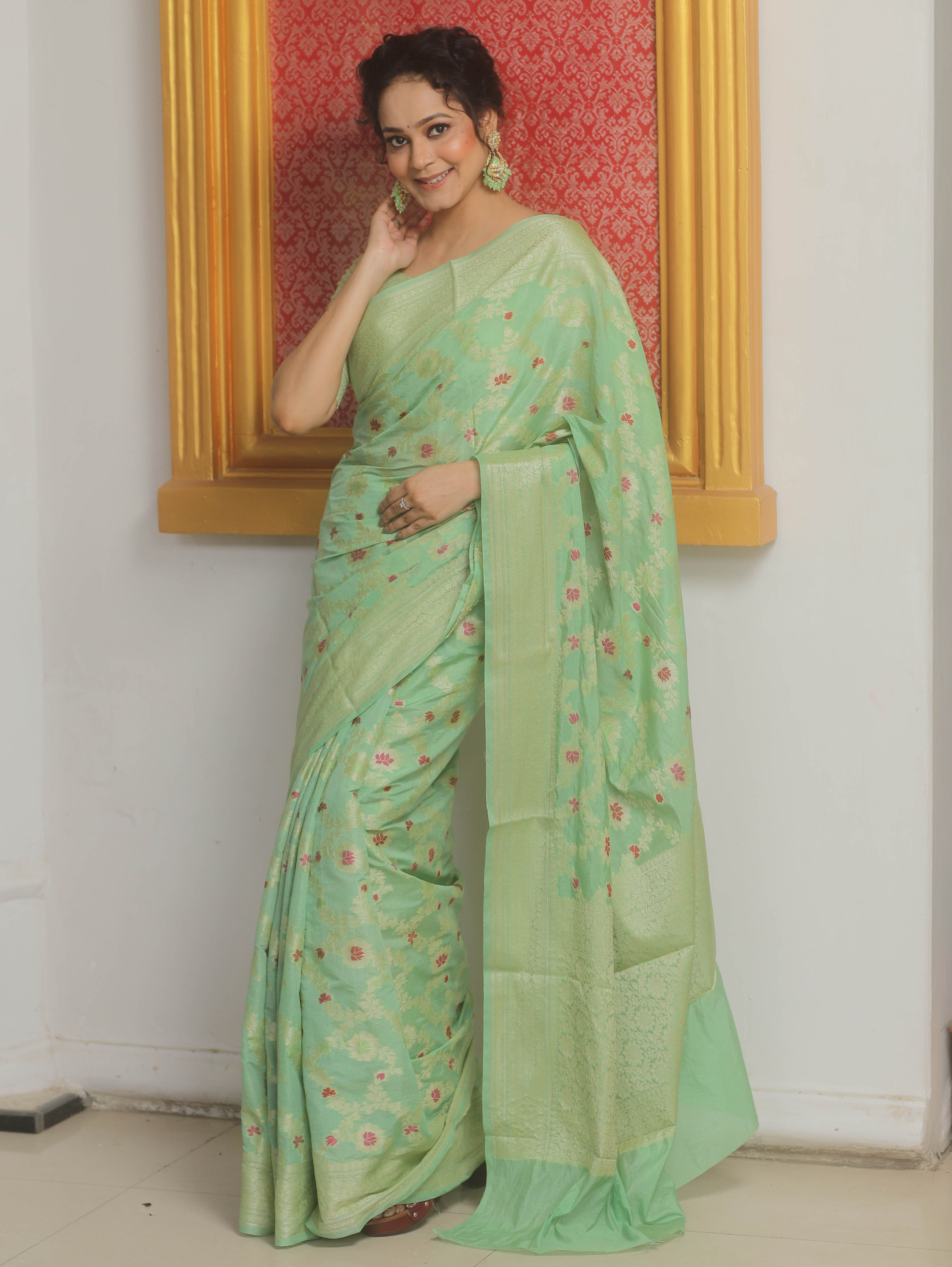 Banarasee Cotton Silk Saree Zari Jaal Design & Border-Light Green