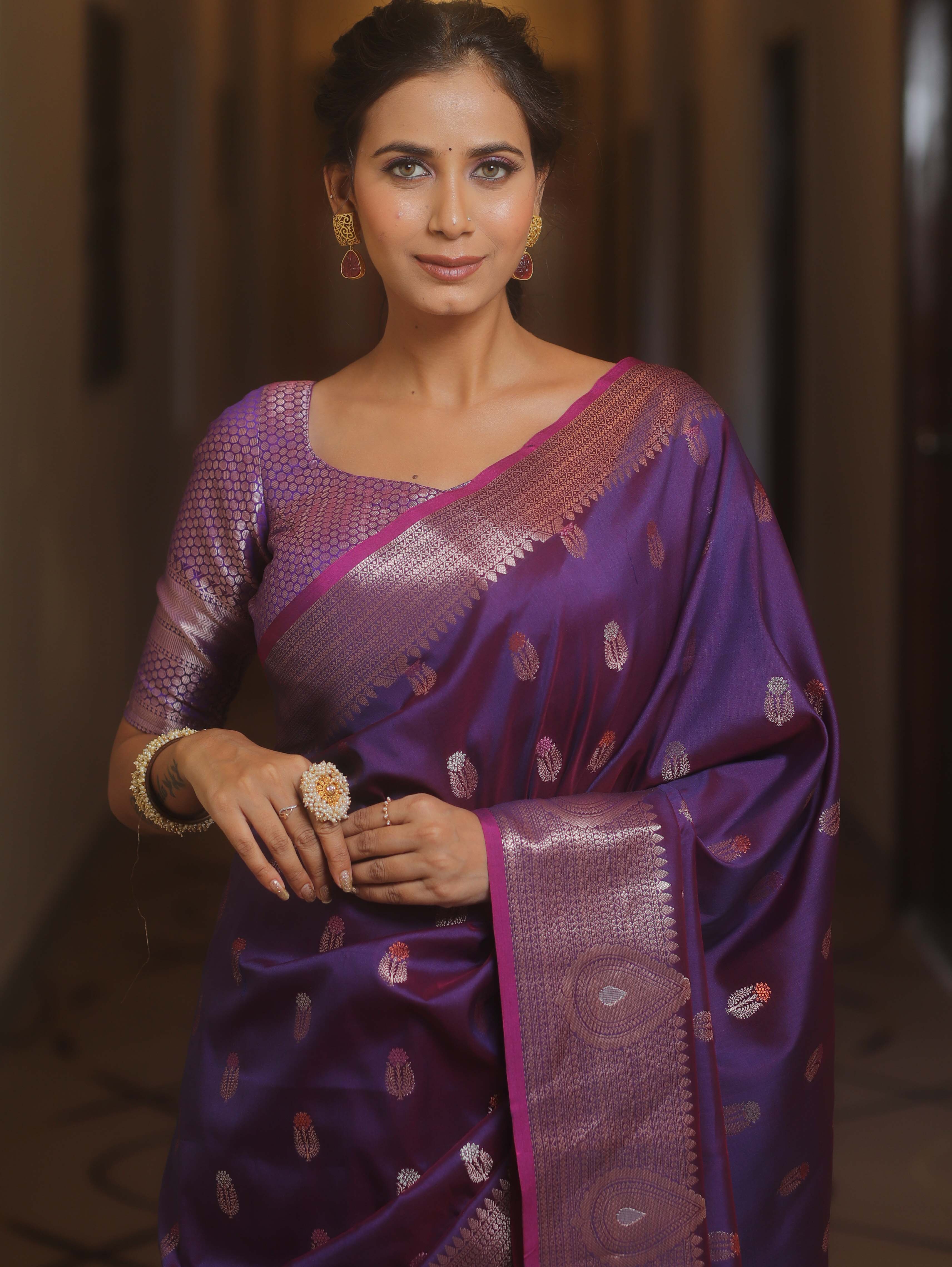 Banarasee Handwoven Semi Silk Saree With Zari Buti Design-Violet (Dual Tone)