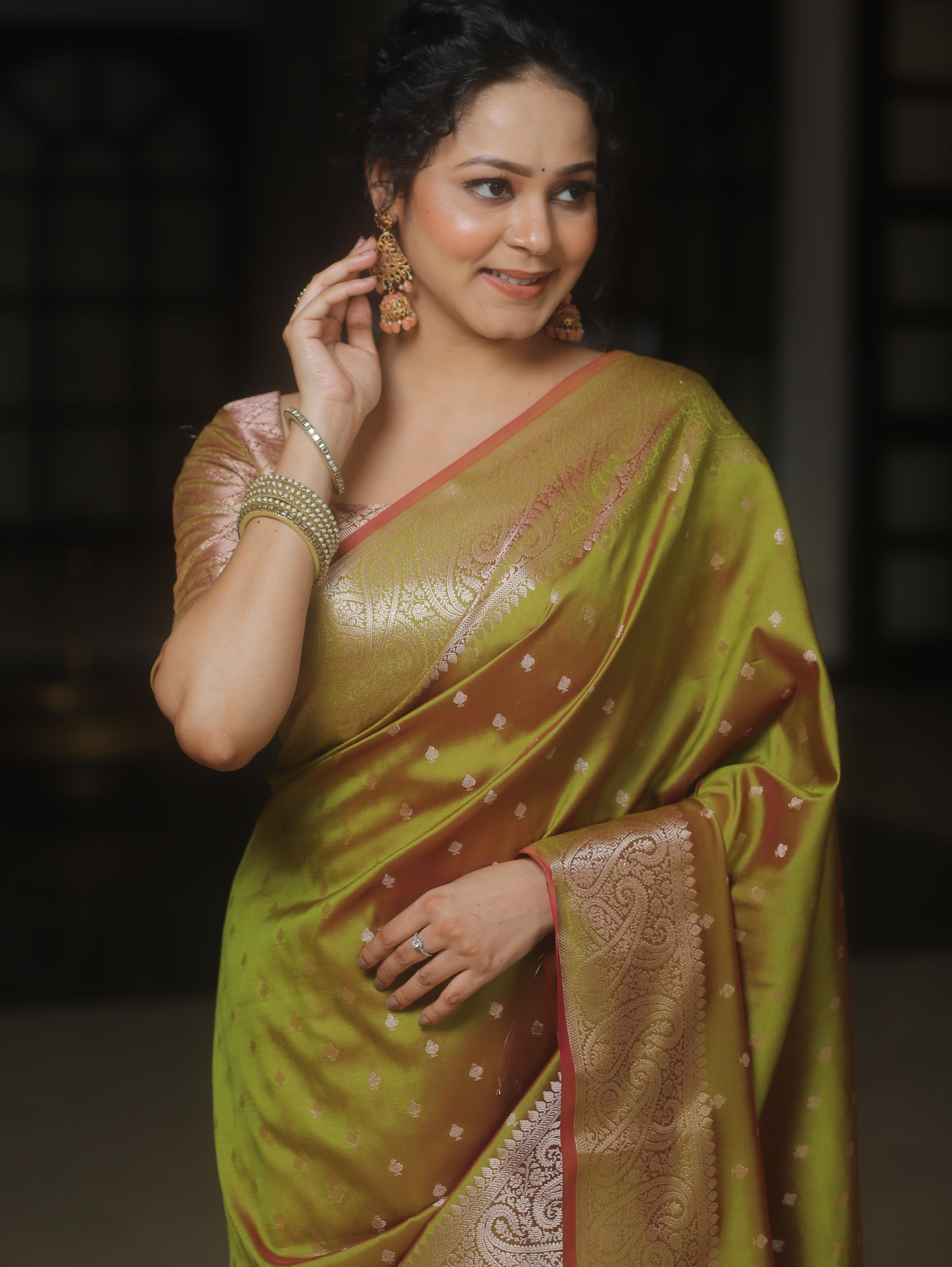 Banarasee Handwoven Semi Silk Saree With Zari Buti Design-Olive Green (Dual Tone)