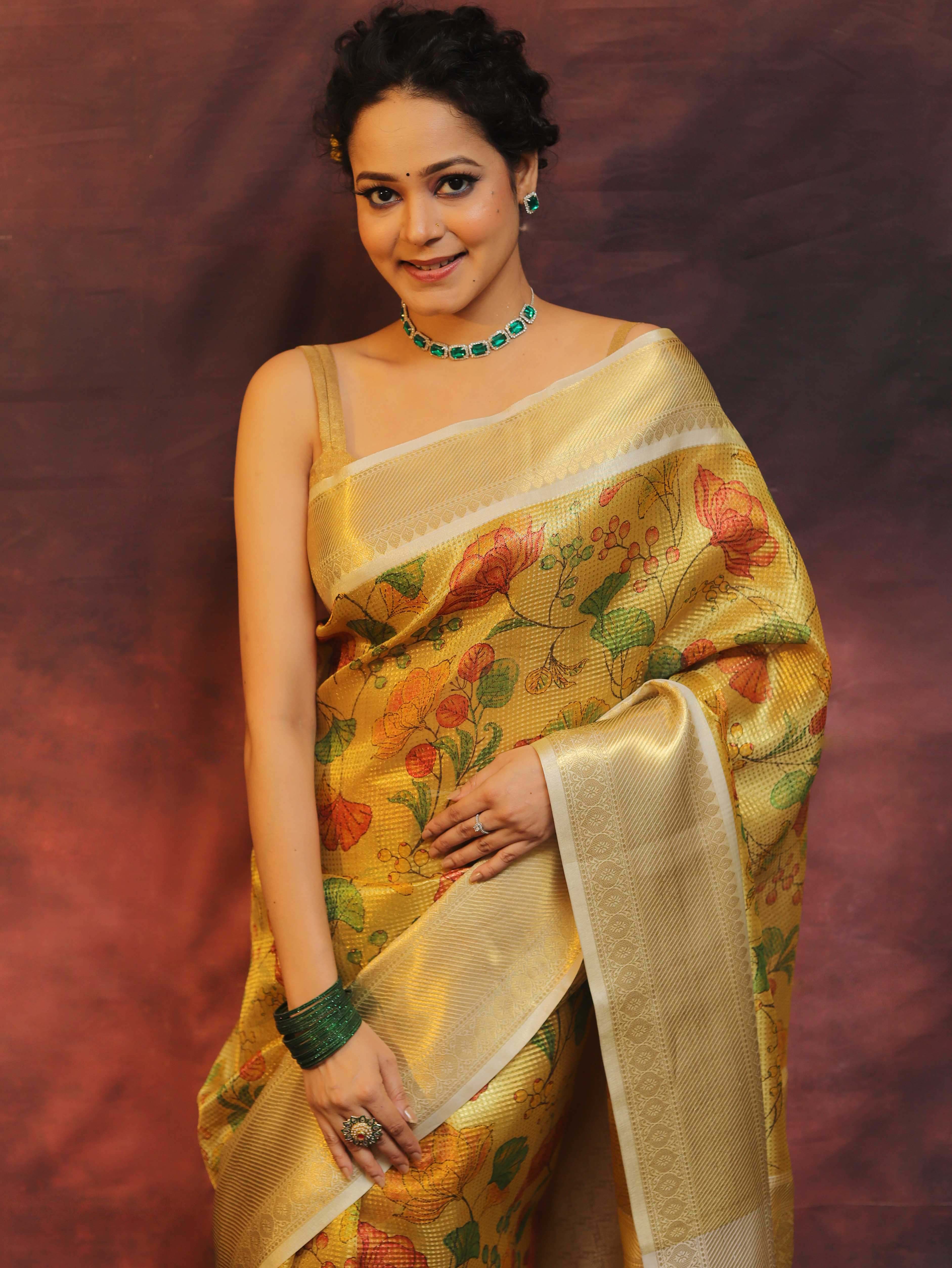 Banarasee Handwoven Tissue Saree Zari Border With Digital Print-Gold & White