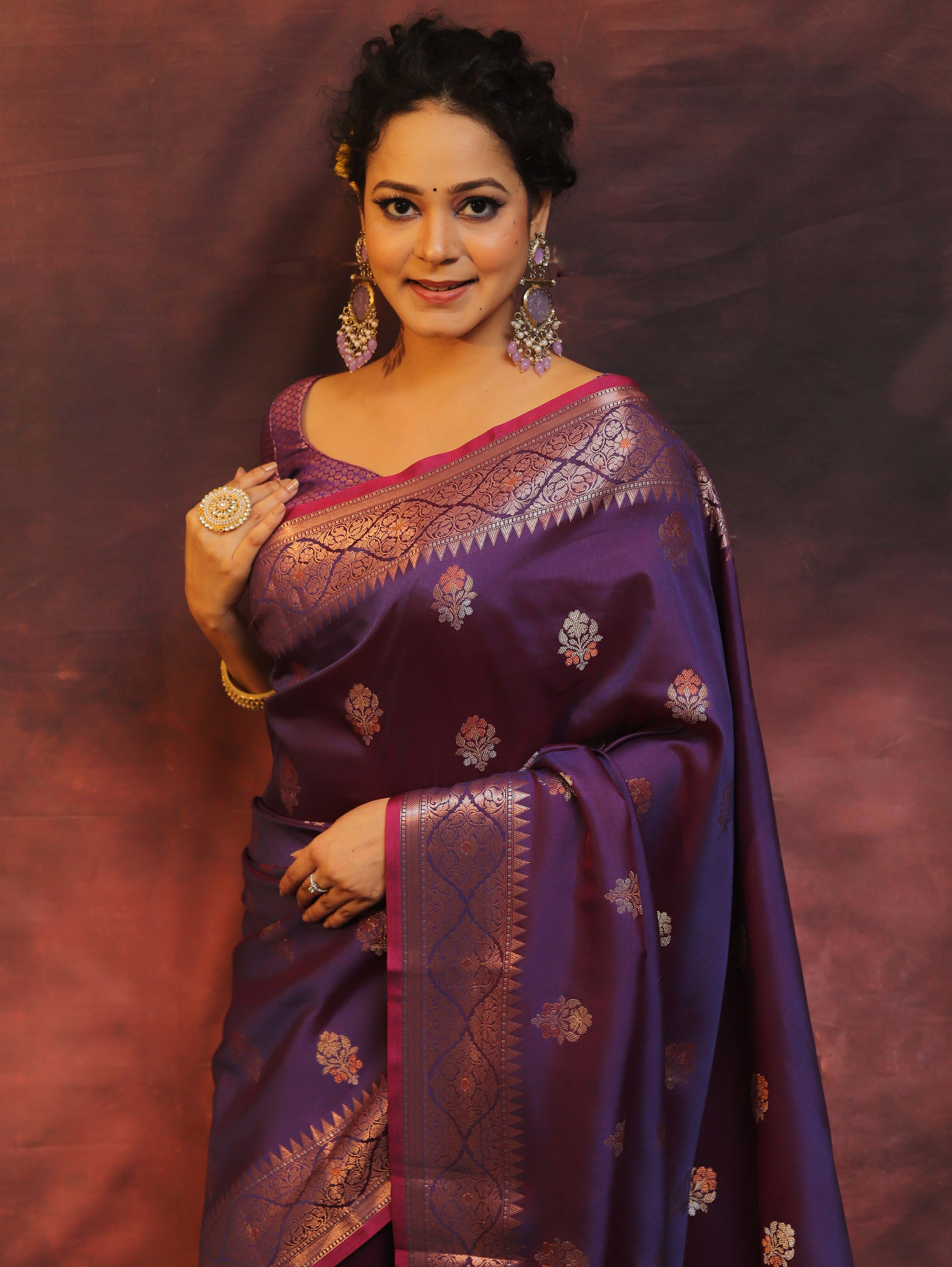 Banarasee Handwoven Semi Silk Saree With Zari Buti Design-Violet (Dual Tone)