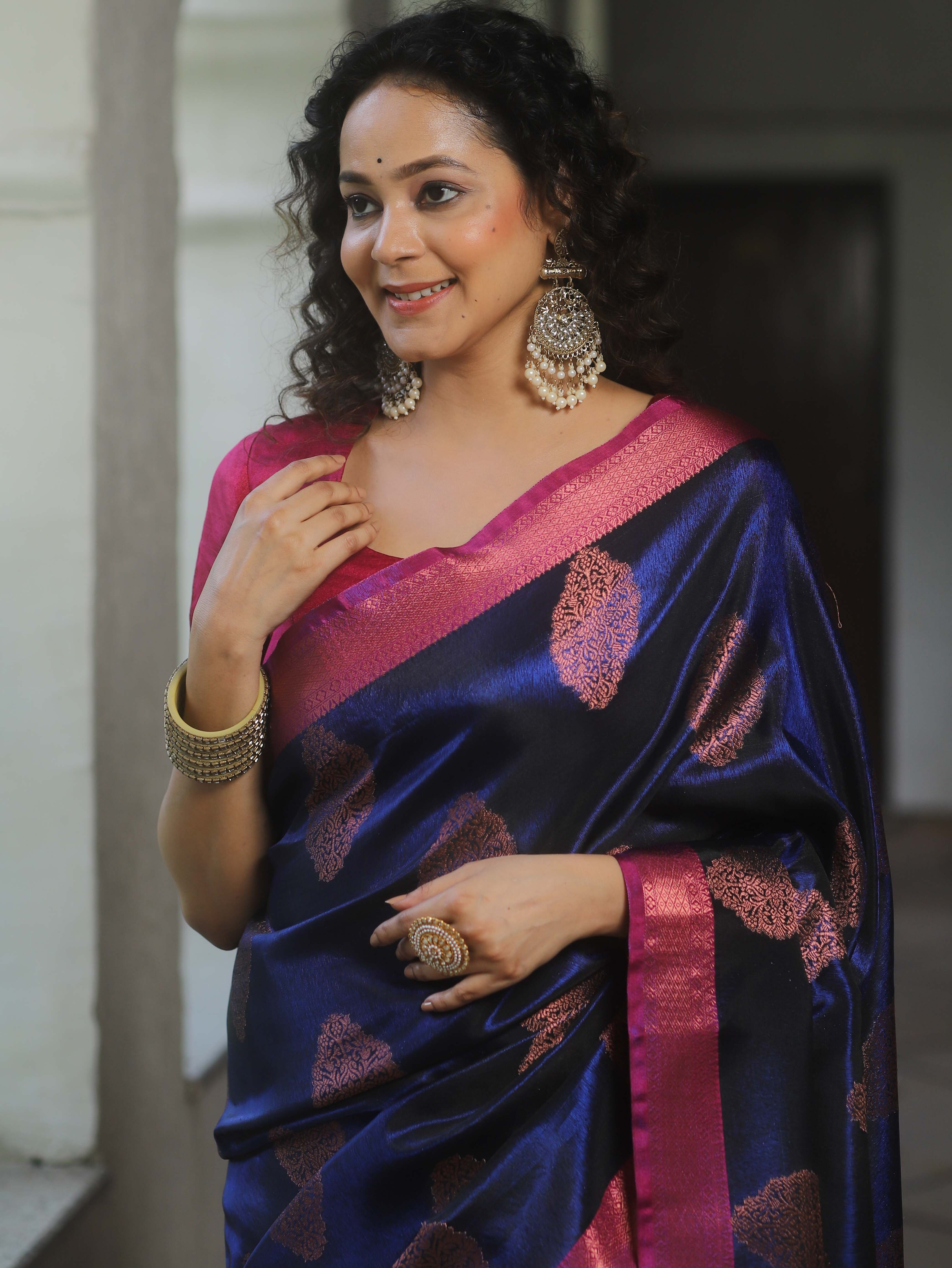 Banarasee Handwoven Contrast Border Tissue Saree-Blue