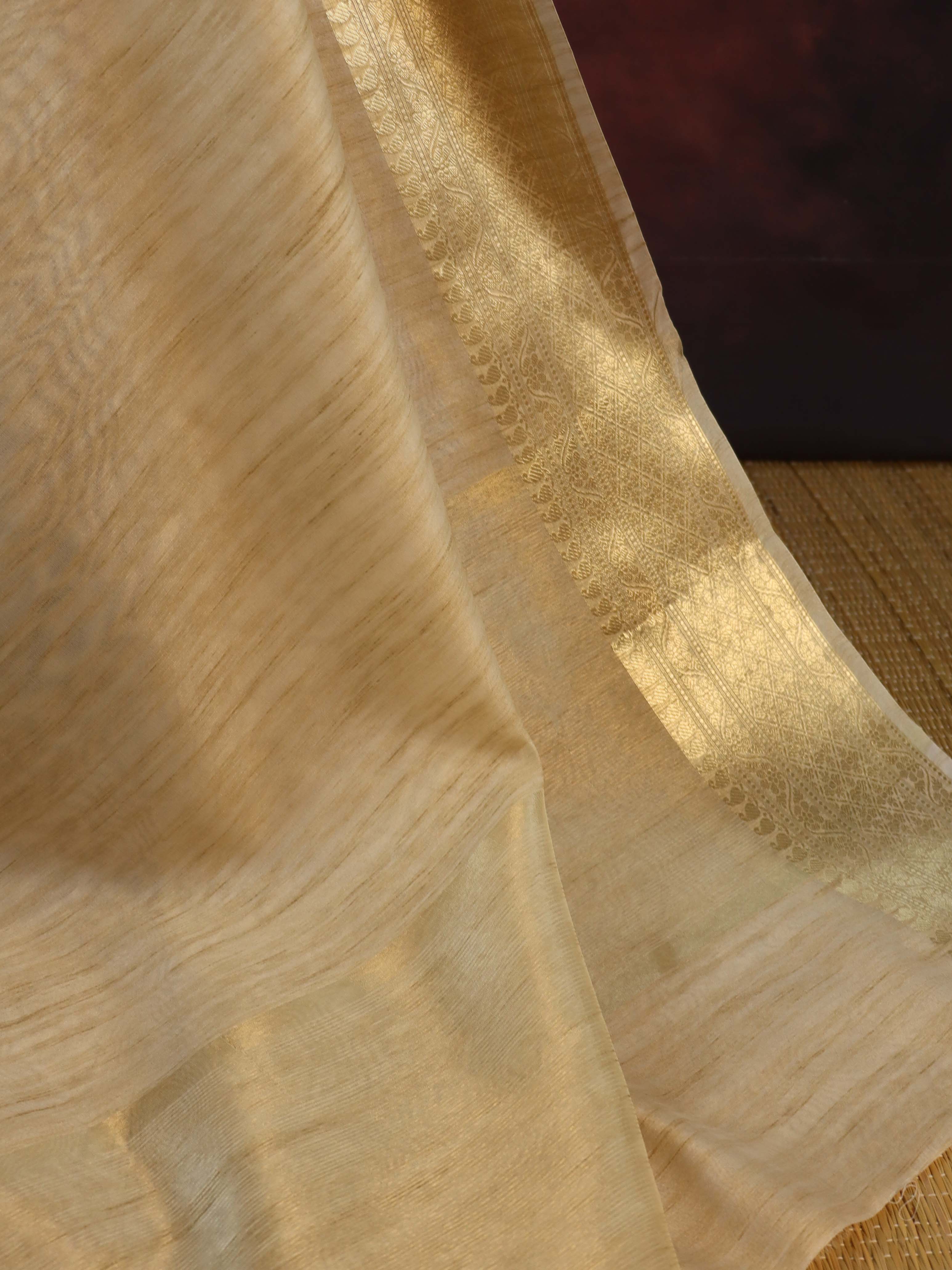 Banarasee Cotton Silk Mix Banswada Saree With Maroon Blouse-Beige