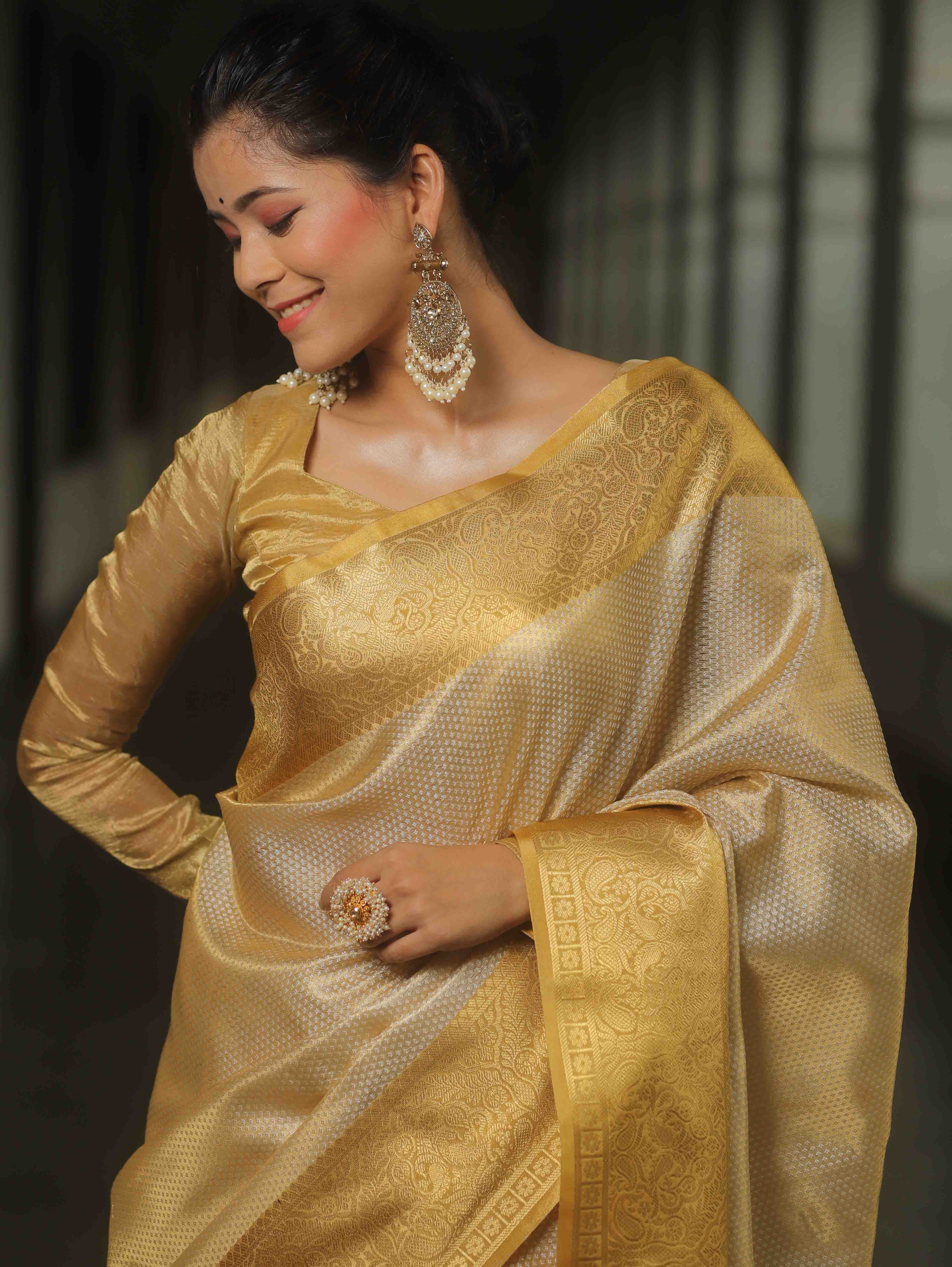 Banarasee Handwoven Gold Zari Tissue Saree-Gold