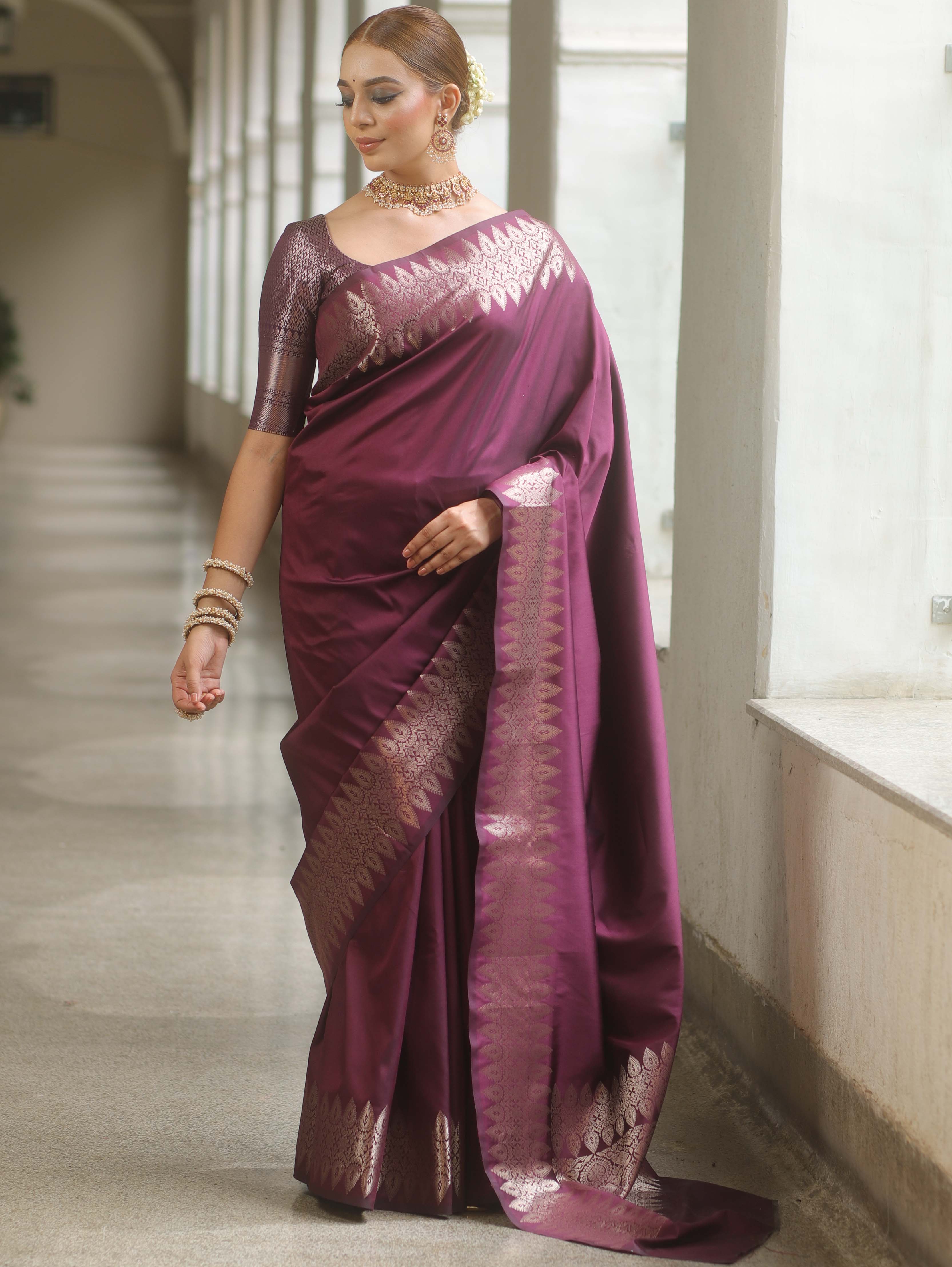 Banarasee Handwoven Semi Silk Saree With Zari Border-Magenta Purple