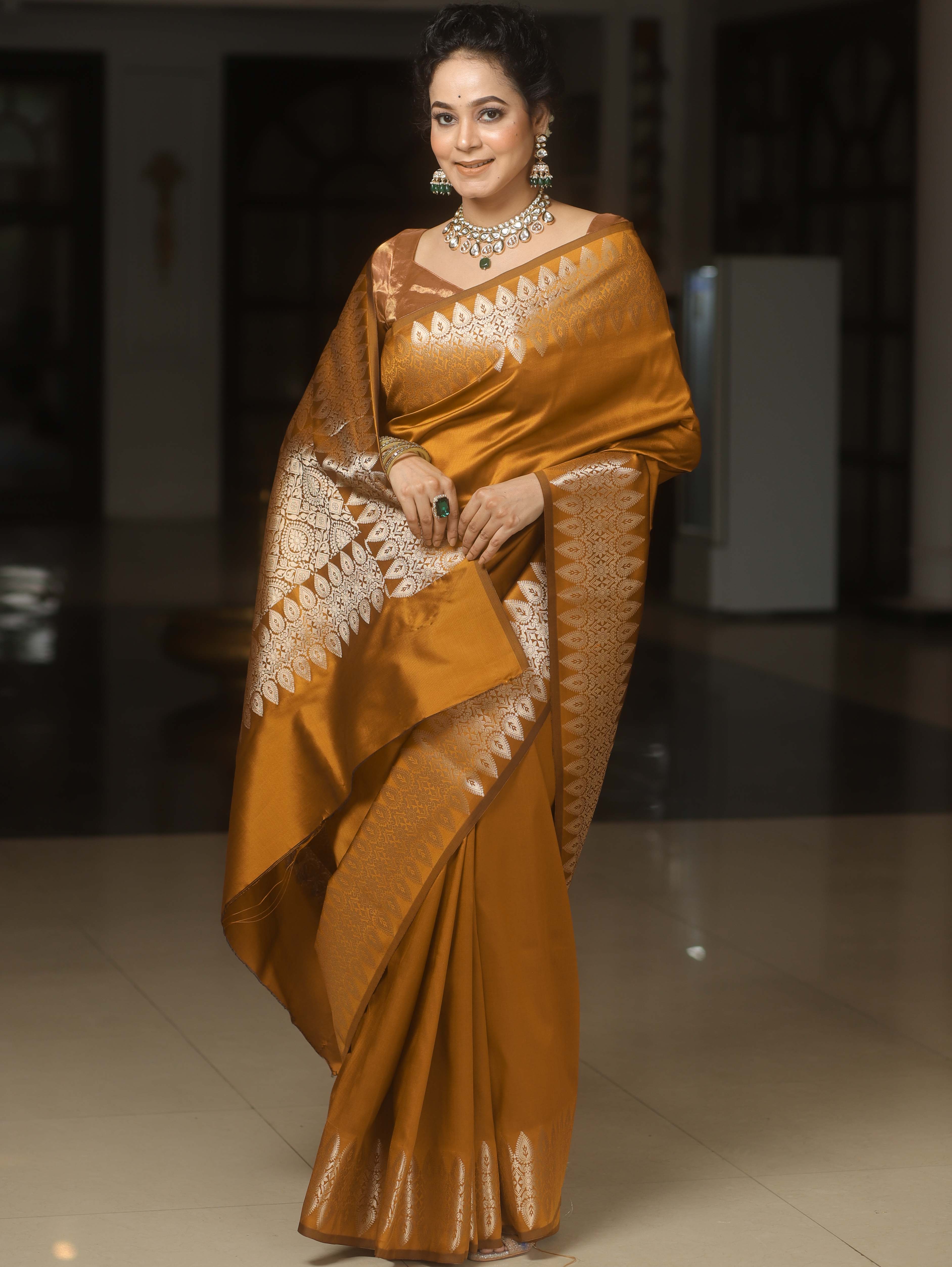 Banarasee Handwoven Semi Silk Saree With Zari Border-Golden Brown