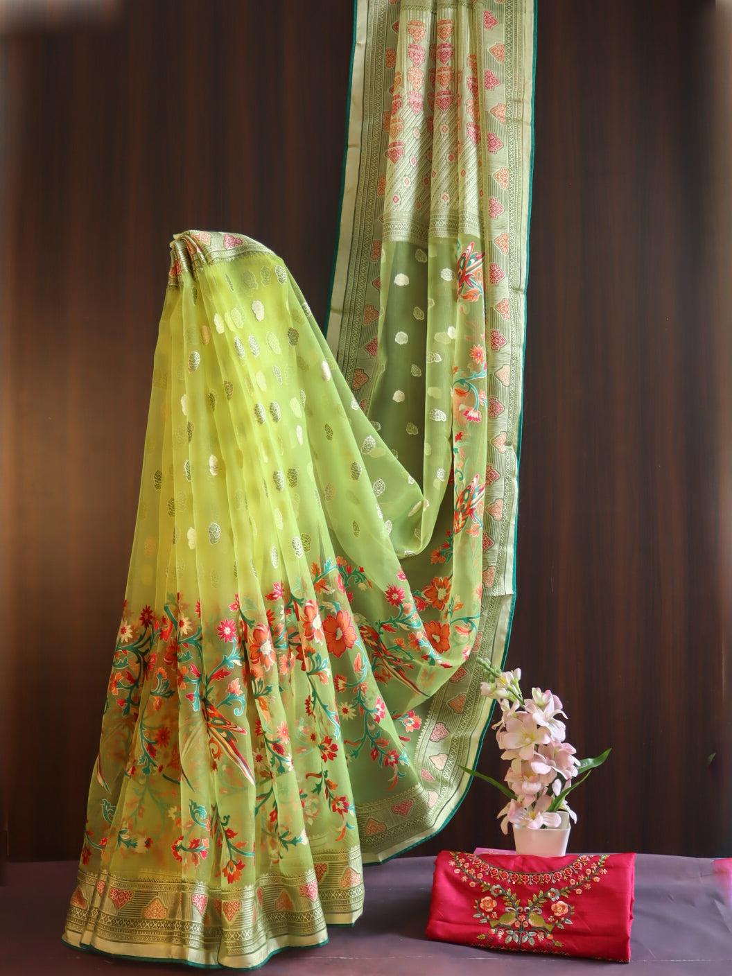 Banarasee Handwoven Jaal Design Organza Tissue Saree With Silk Embroidered Blouse-Light Green