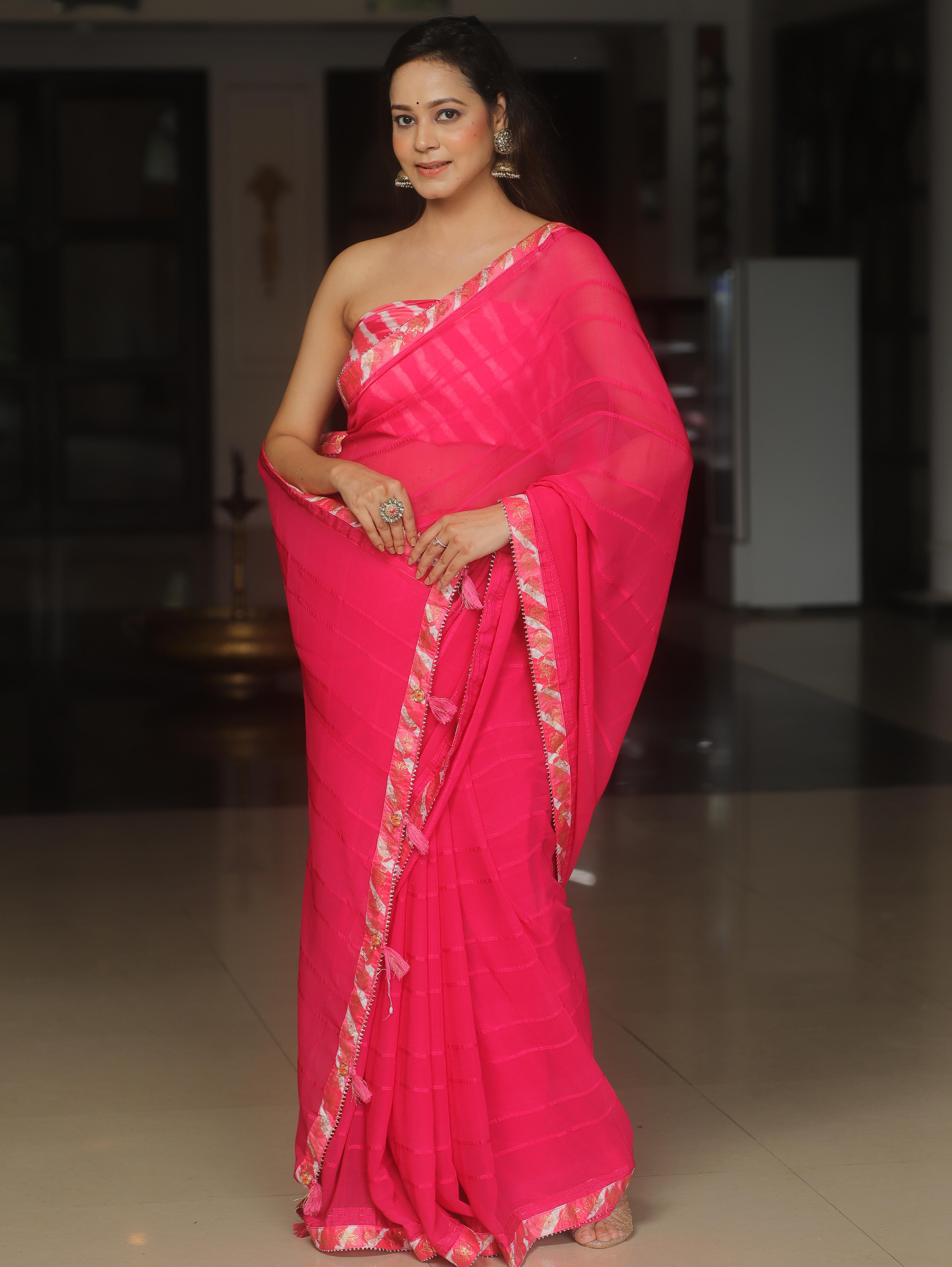 Banarasee Chiffon Saree With Contrast Blouse-Pink