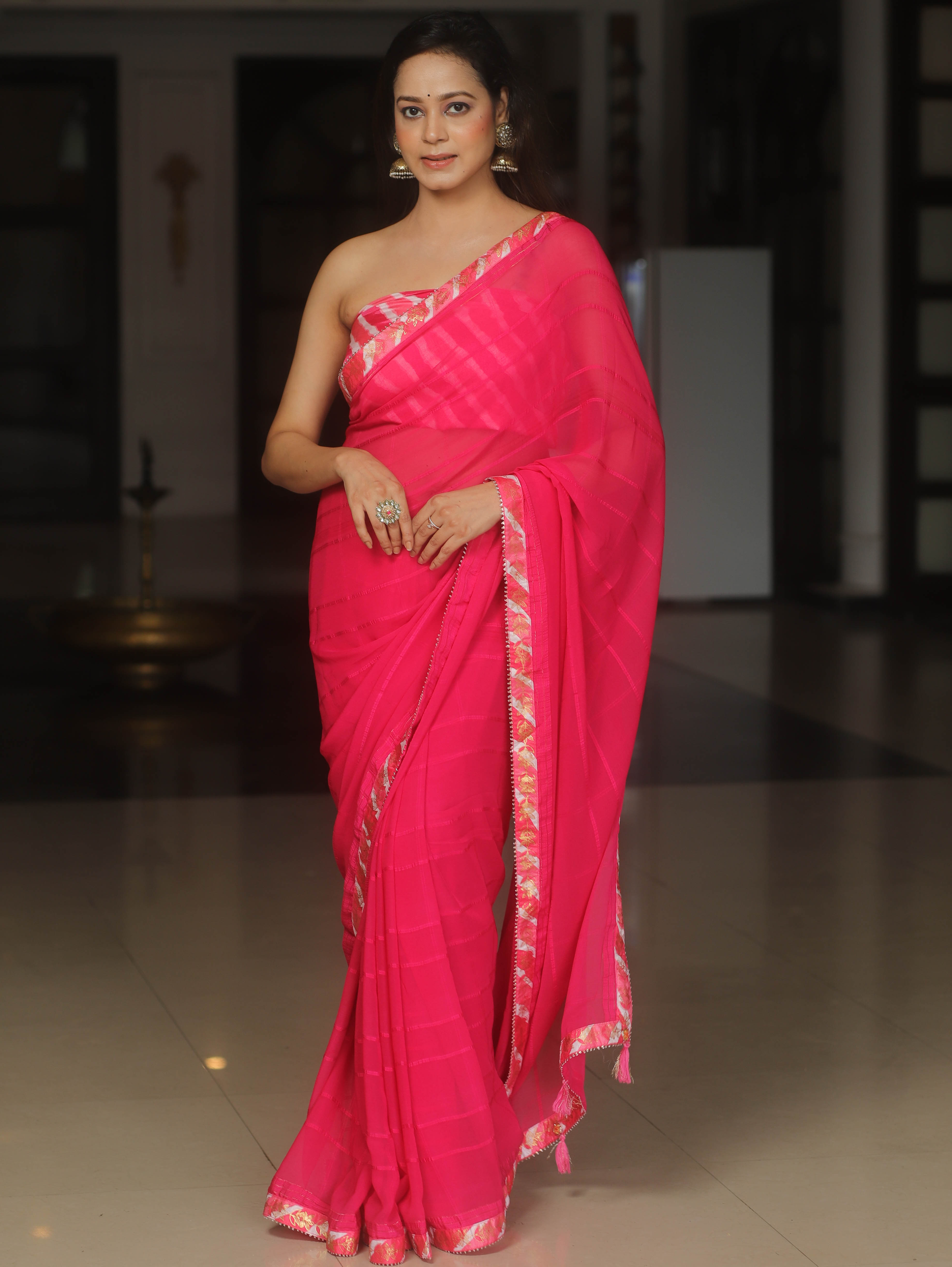 Banarasee Chiffon Saree With Contrast Blouse-Pink