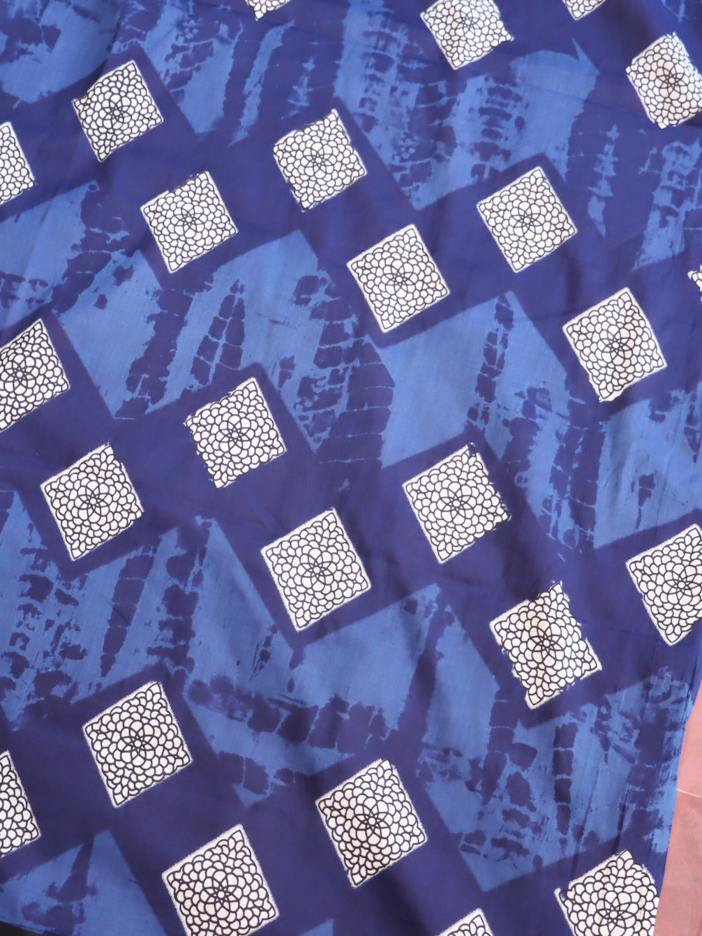 Handloom Mul Cotton Hand-Block Print Saree-Maroon & Blue