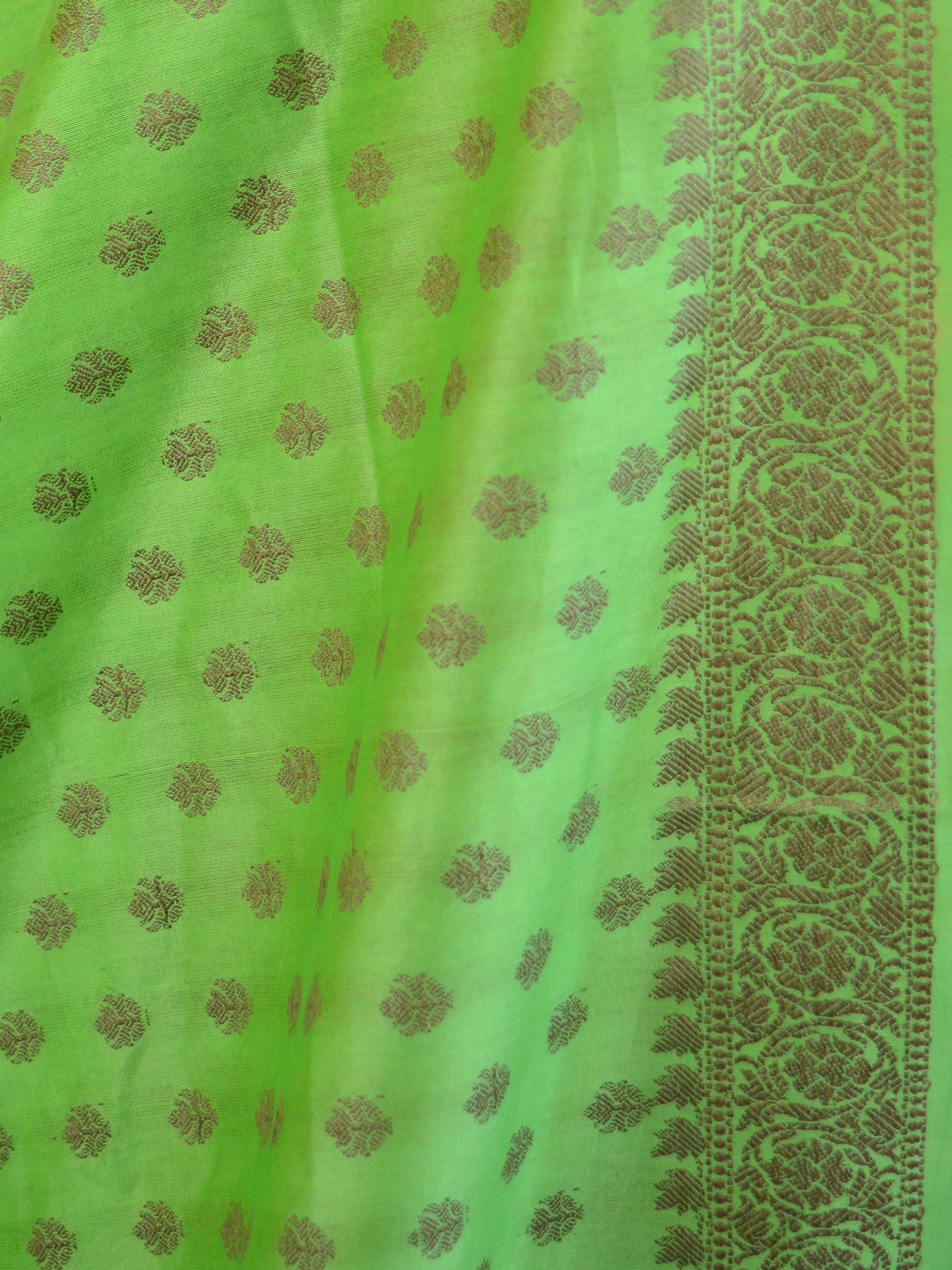 Banarasee Cotton Mix Ghichha Work Salwar Kameez Fabric With Green Dupatta-Pink